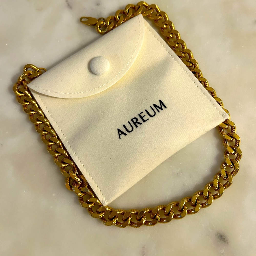 Aureum Collective chain necklace